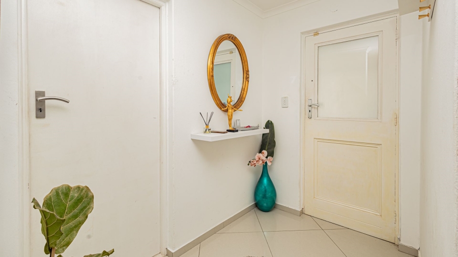 3 Bedroom Property for Sale in Sunningdale Western Cape